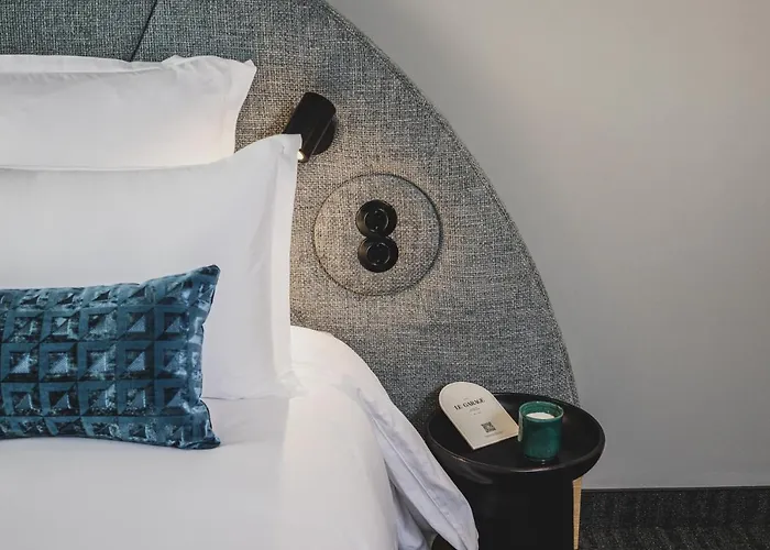 Готель Le Garage