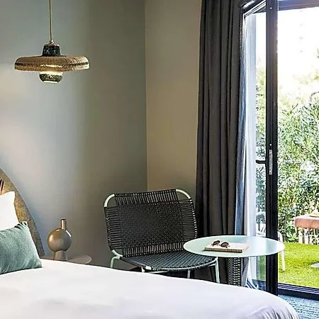 Le Garage Hotel 4*
