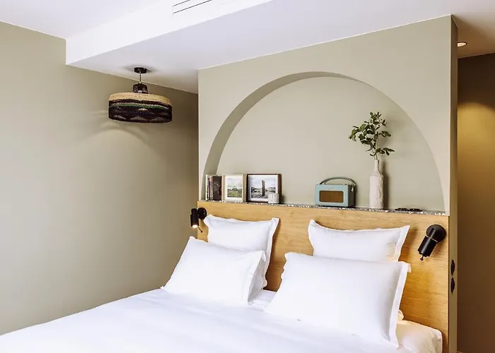 Le Garage 4* 比亚里茨