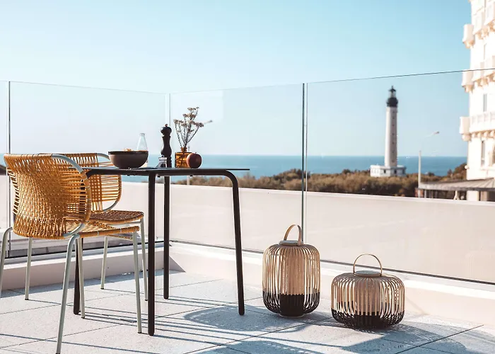 Le Garage 4* 比亚里茨